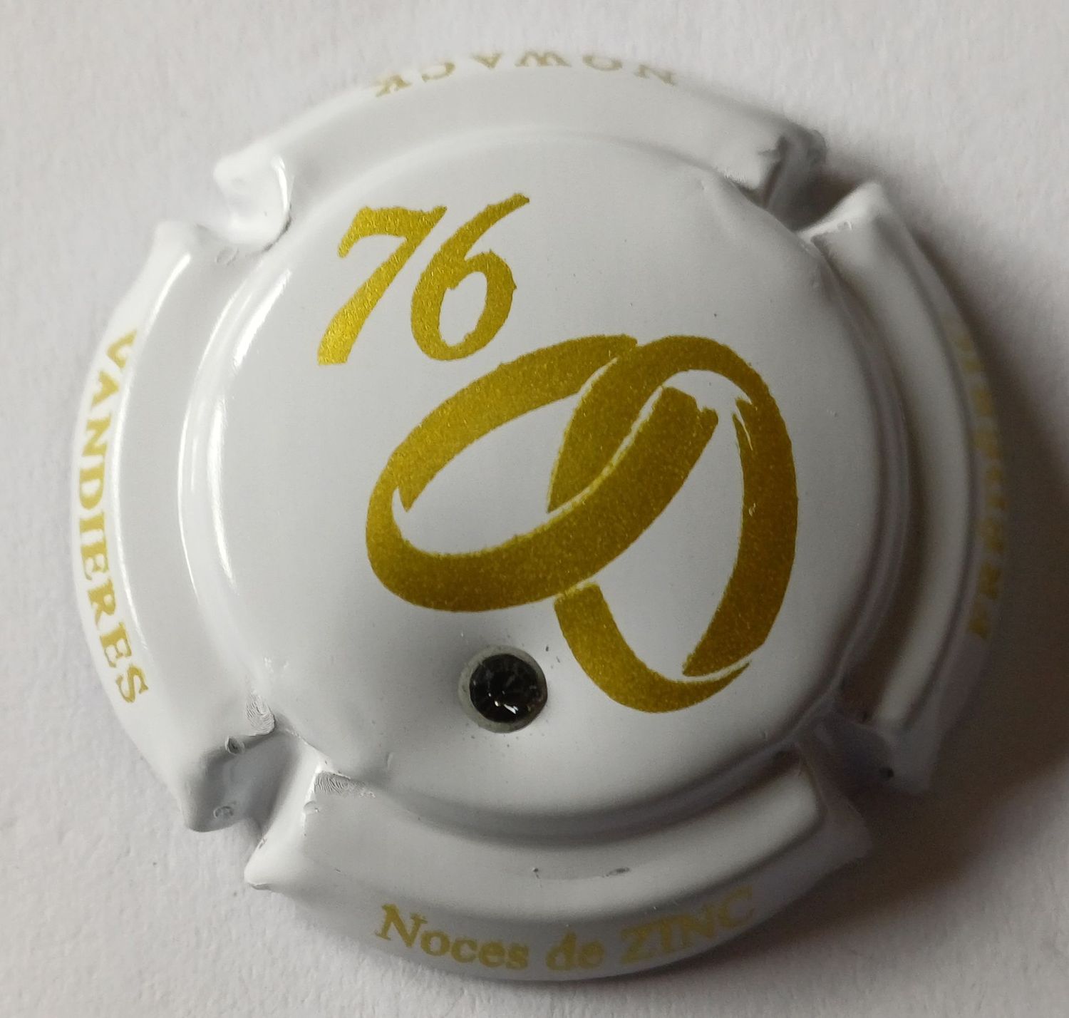 BELLE CAPSULE CHAMPAGNE NOWACK 76 ANS NOCES DE ZINC 200ex N°66k NEWS