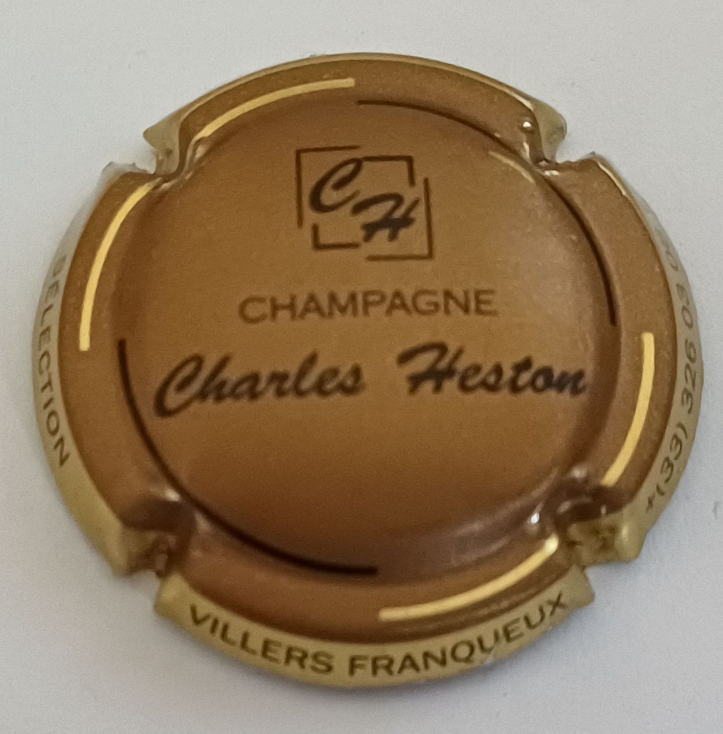 BELLE CAPSULE CHAMPAGNE SIX COTEAUX CHARLES HESTON SELECTION REF N° 64a NEWS