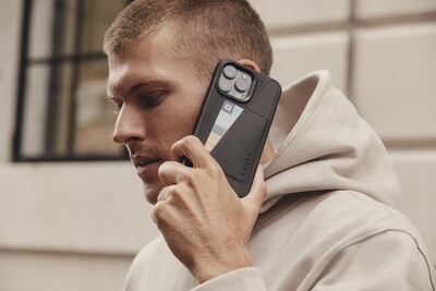 iPhone 15 Pro Max Leather Cases