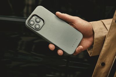 iPhone 16 Pro Leather Cases