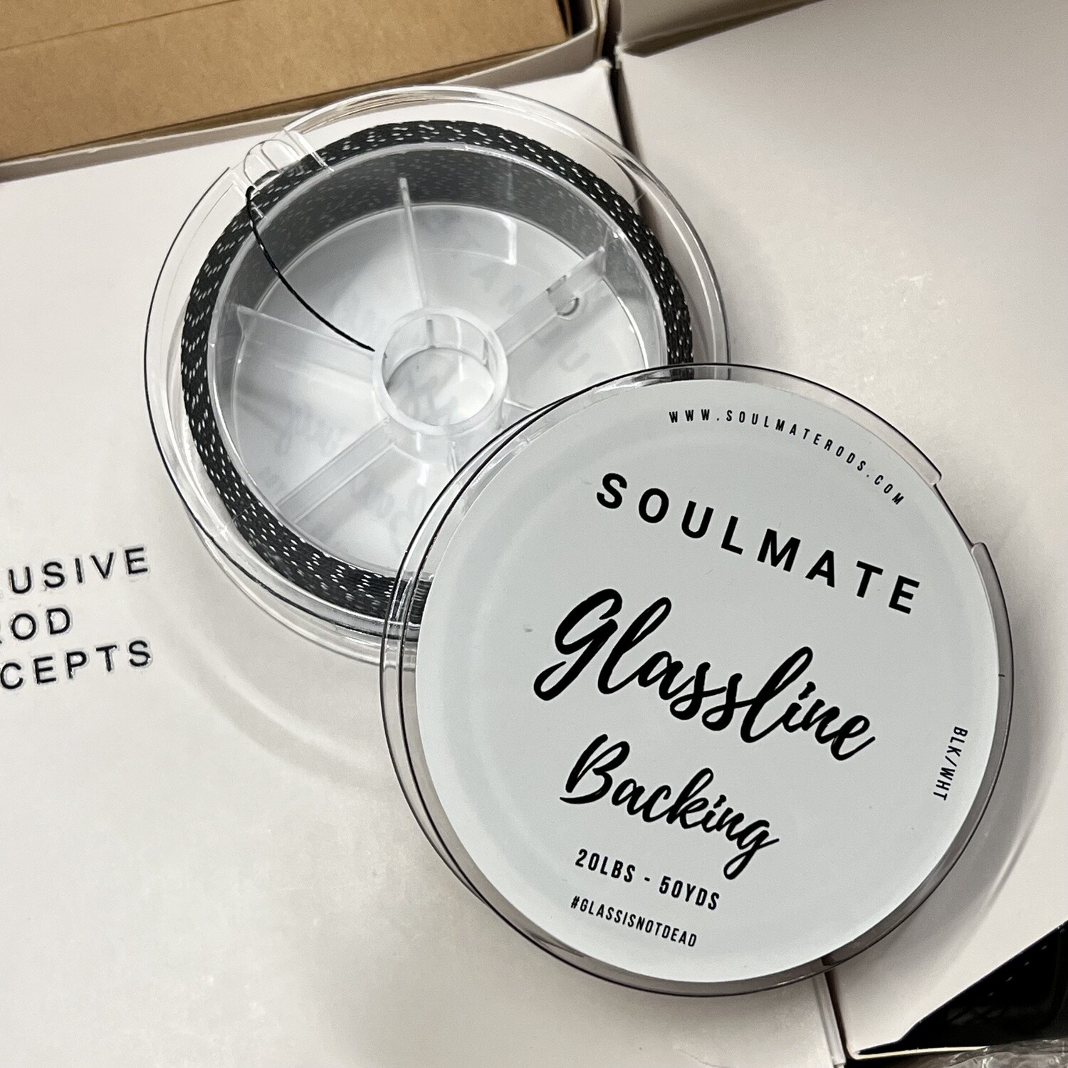 Soulmate Glassline 20lbs Backing 50yards black/white