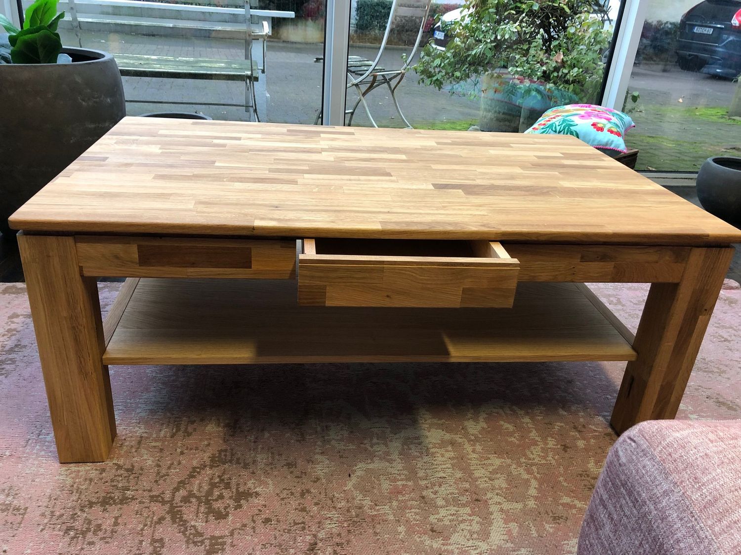 Couchtisch Wildeiche massiv  mit Ablage und Schubkasten