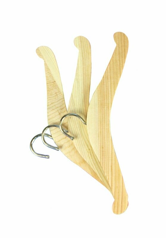 3 Holz-Kleiderbügel ca. 17x6cm 3 Holz-Kleiderbügel ca. 17x6cm