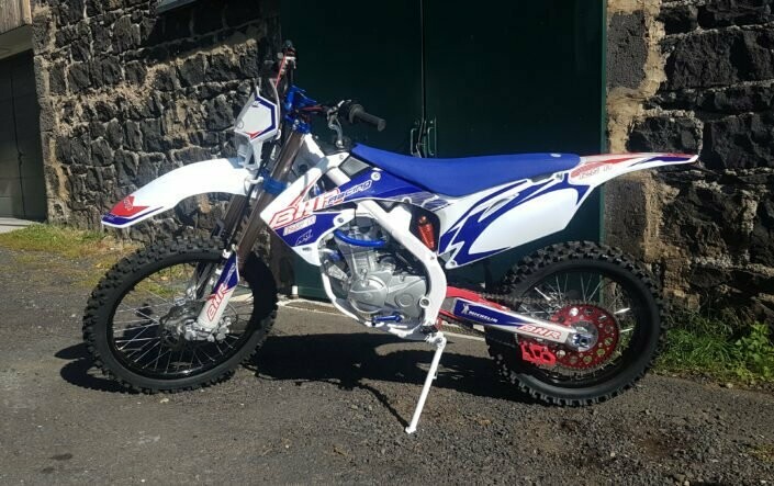 BHR 125 R