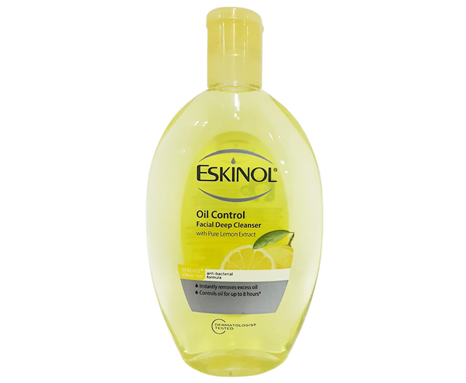 Eskinol Oil Control Facial Deep Cleanser With Pure Lemon Extract 225mL