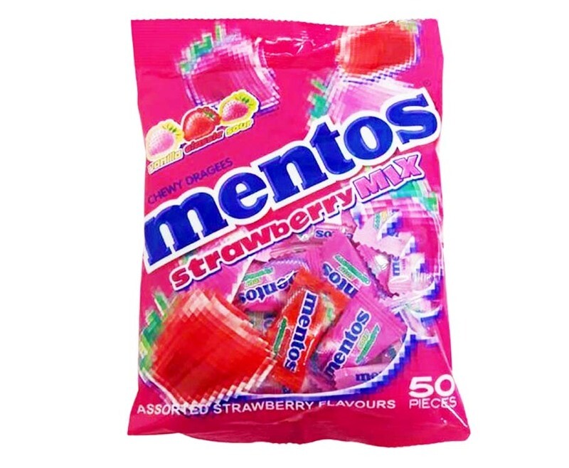 Mentos Assorted Strawberry Mix 50 Pieces 135g