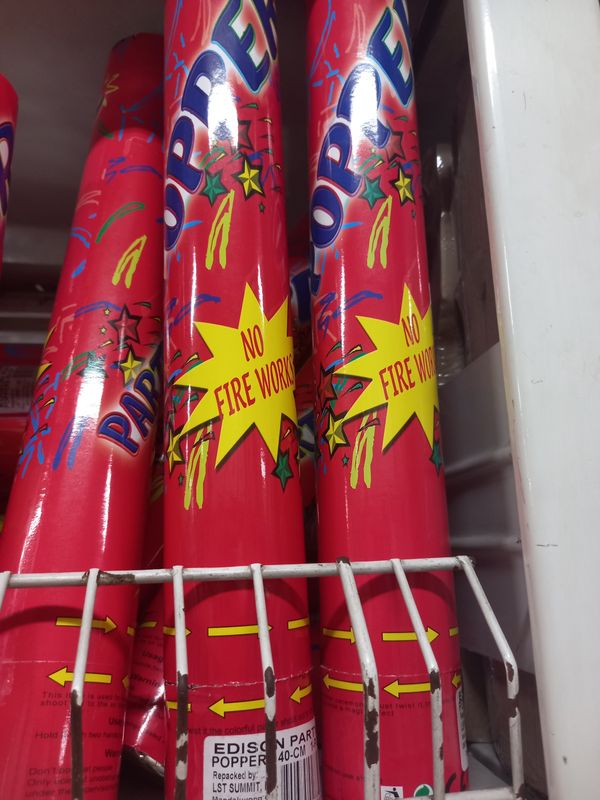 Edison party poppers 40cm