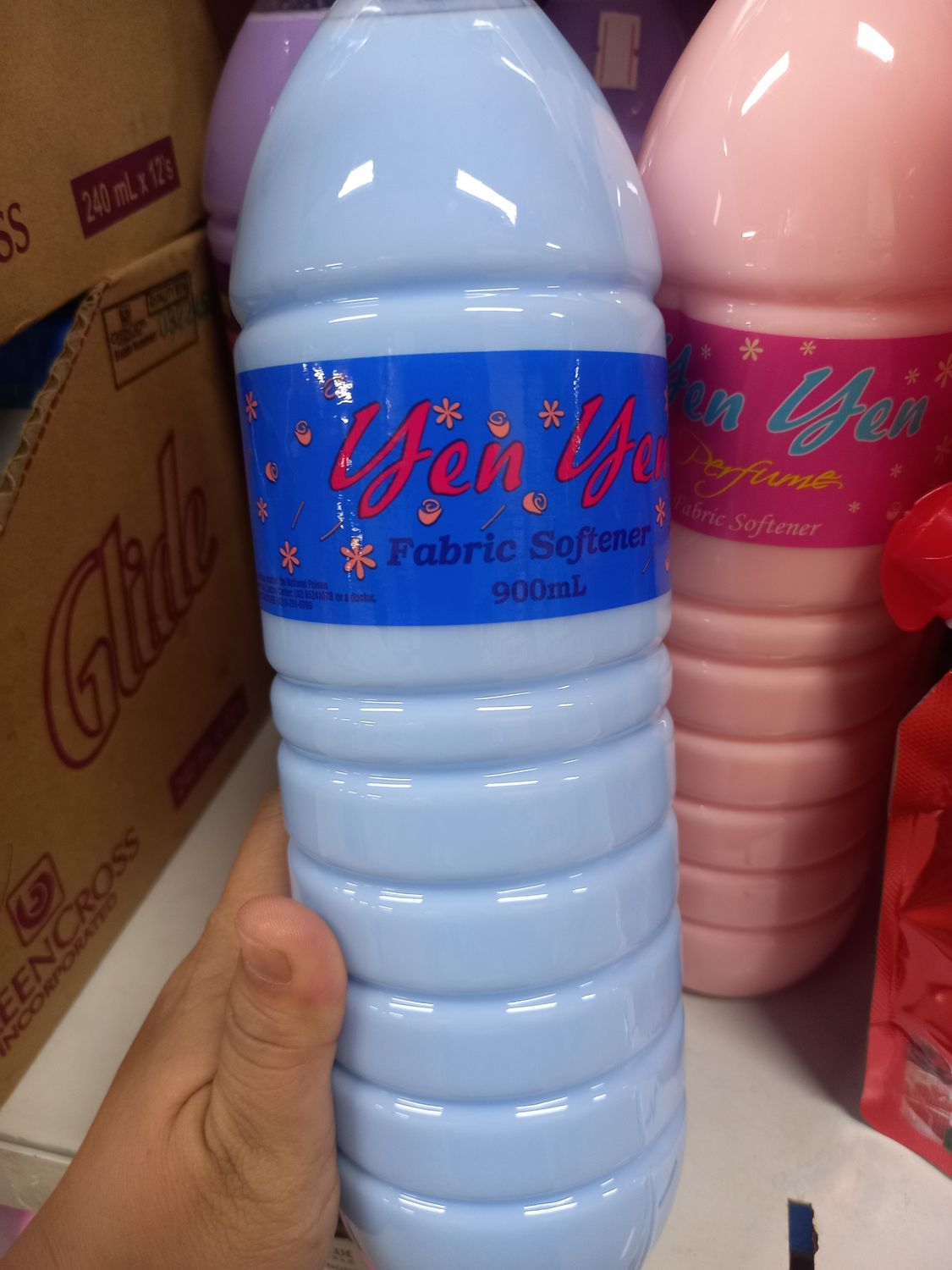 Uni Yen yen fabric softener  900ml