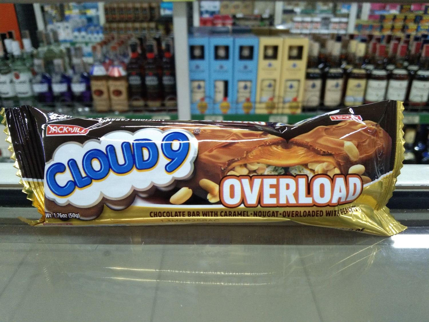 Cloud 9 Overload Chocolate Bar with Caramel Nougat Overloaded with Peanuts 50g
