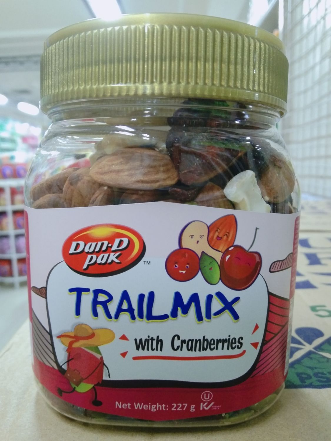 Dan-Dpak Trailmix with Cranberries 227g