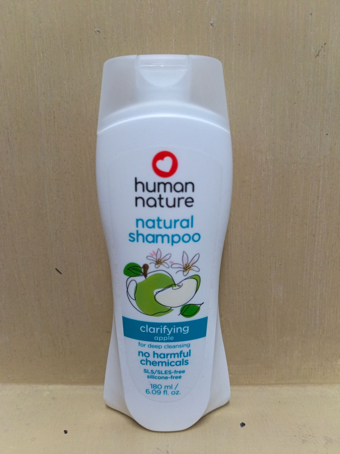Human Nature Natural Shampoo Clarifying Apple for Deep Cleansing 180ml