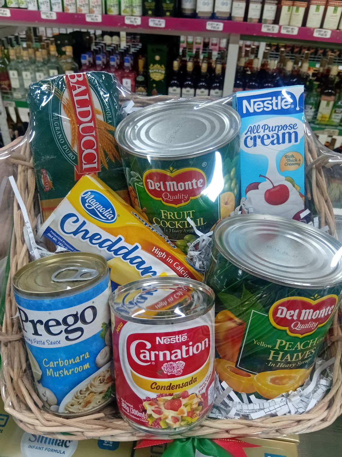 CHRISTMAS BASKET WITH 2 HANDLE 005