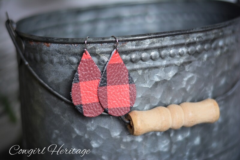 Red Buffalo Plaid Small Teardrop