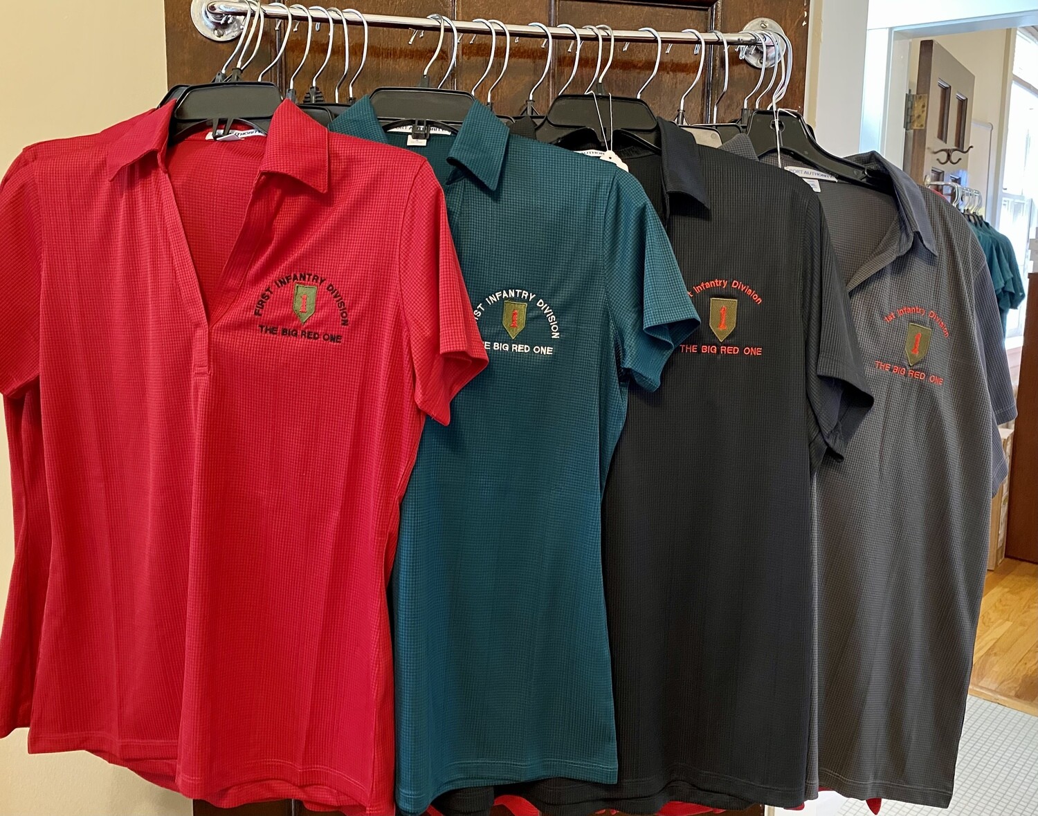 Shirt Women&#39;s Port Authority with 1ID Embroidered * ON SALE*