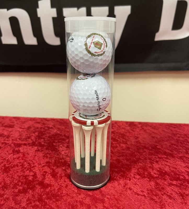 Golf ball, Poker Chip and T set.