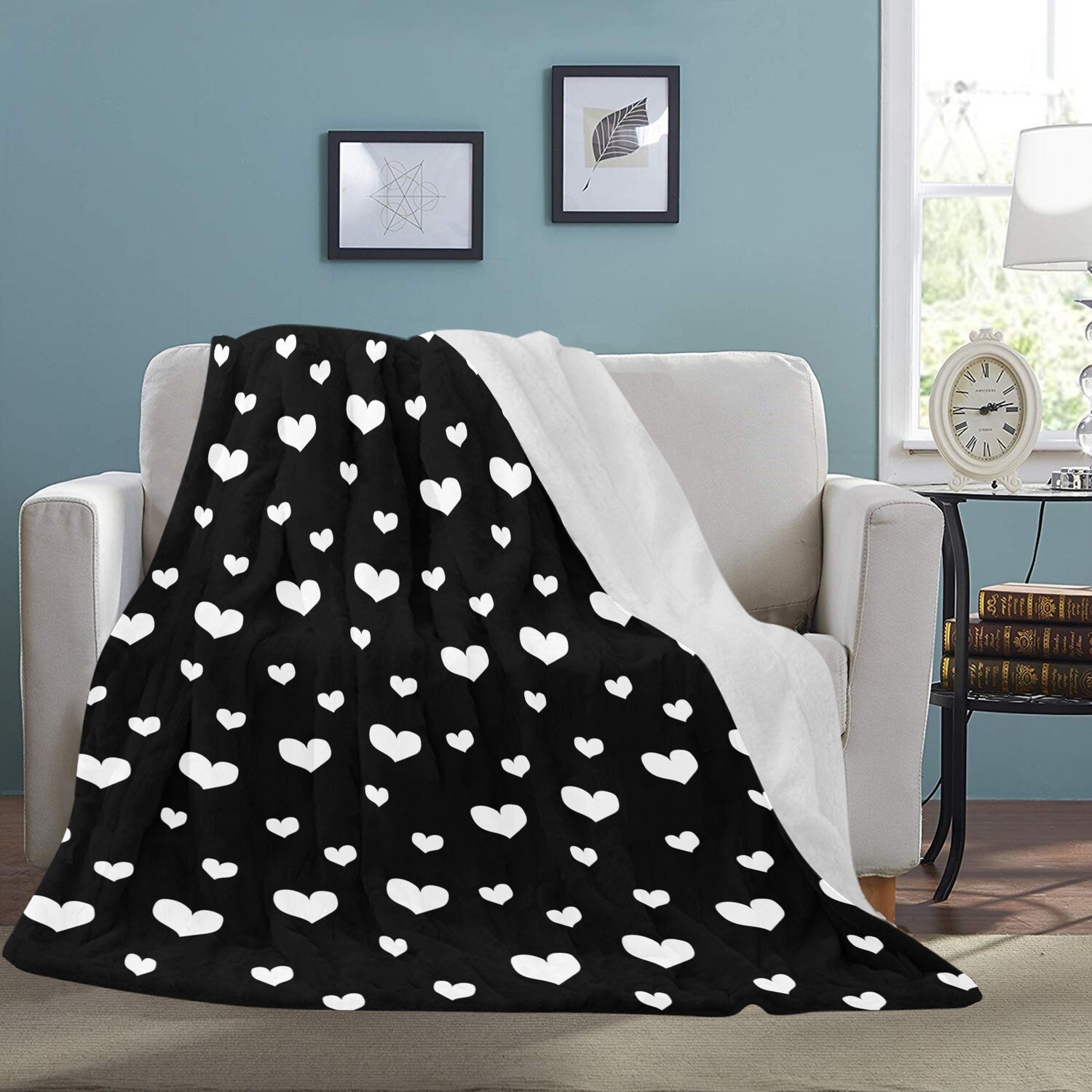 🤴🏽👸🏽💕Large Ultra-Soft Micro Fleece Blanket Valentine white hearts on black, gift, gift for her, gift for him, gift for them, 70"x80"