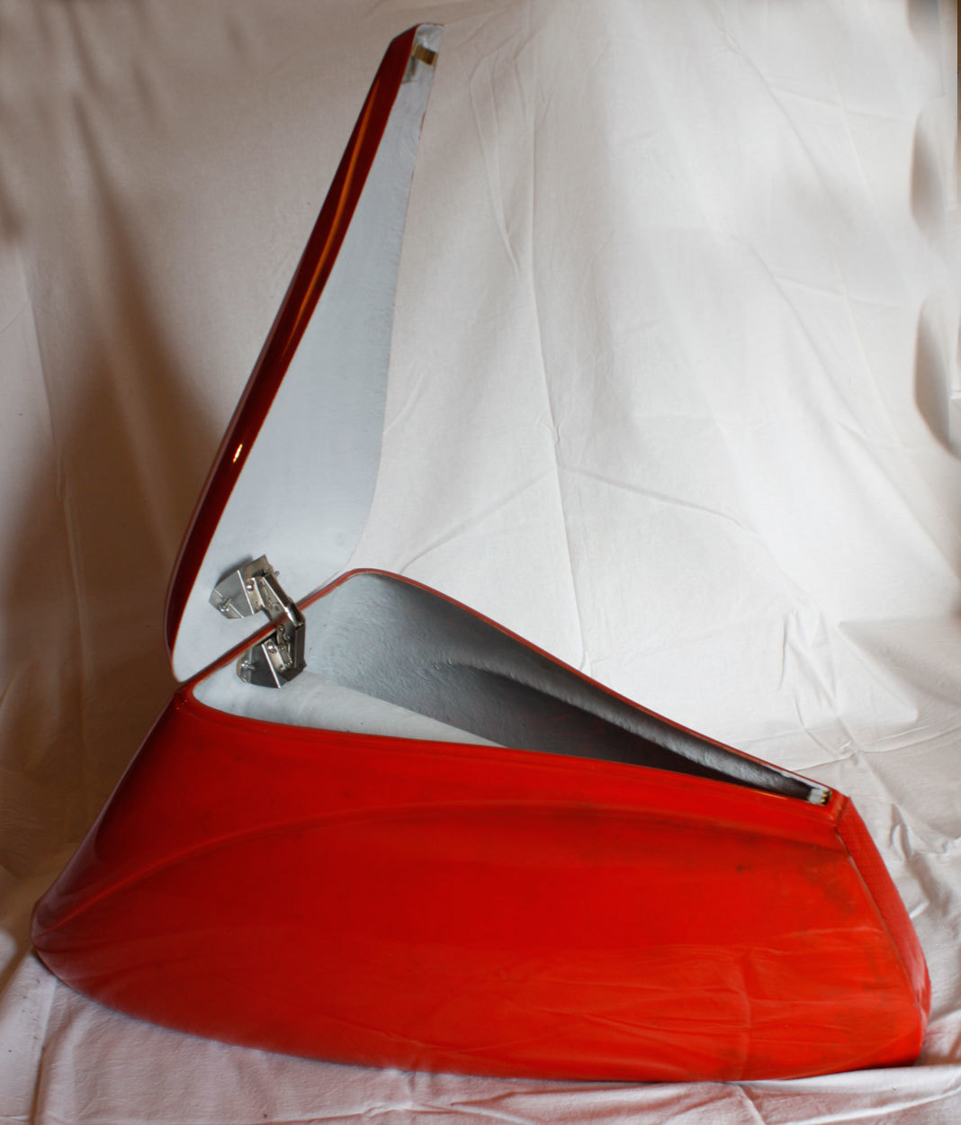 Tailbox Dolphin Fiberglass