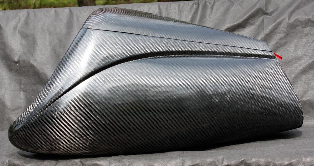 Tailbox Dolphin Carbon