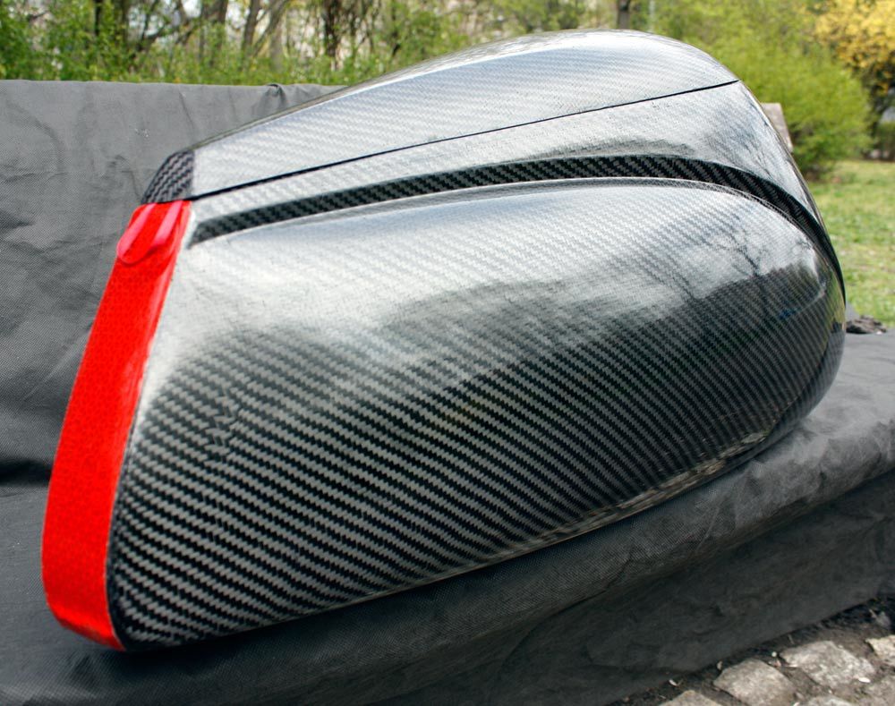 Tailbox Dolphin Carbon