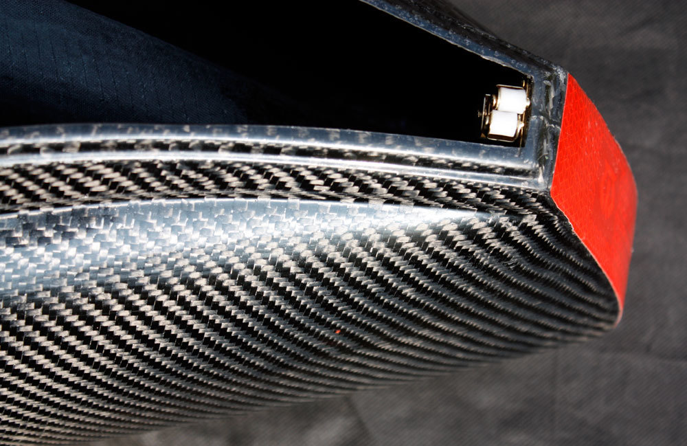 Tailbox Dolphin Carbon