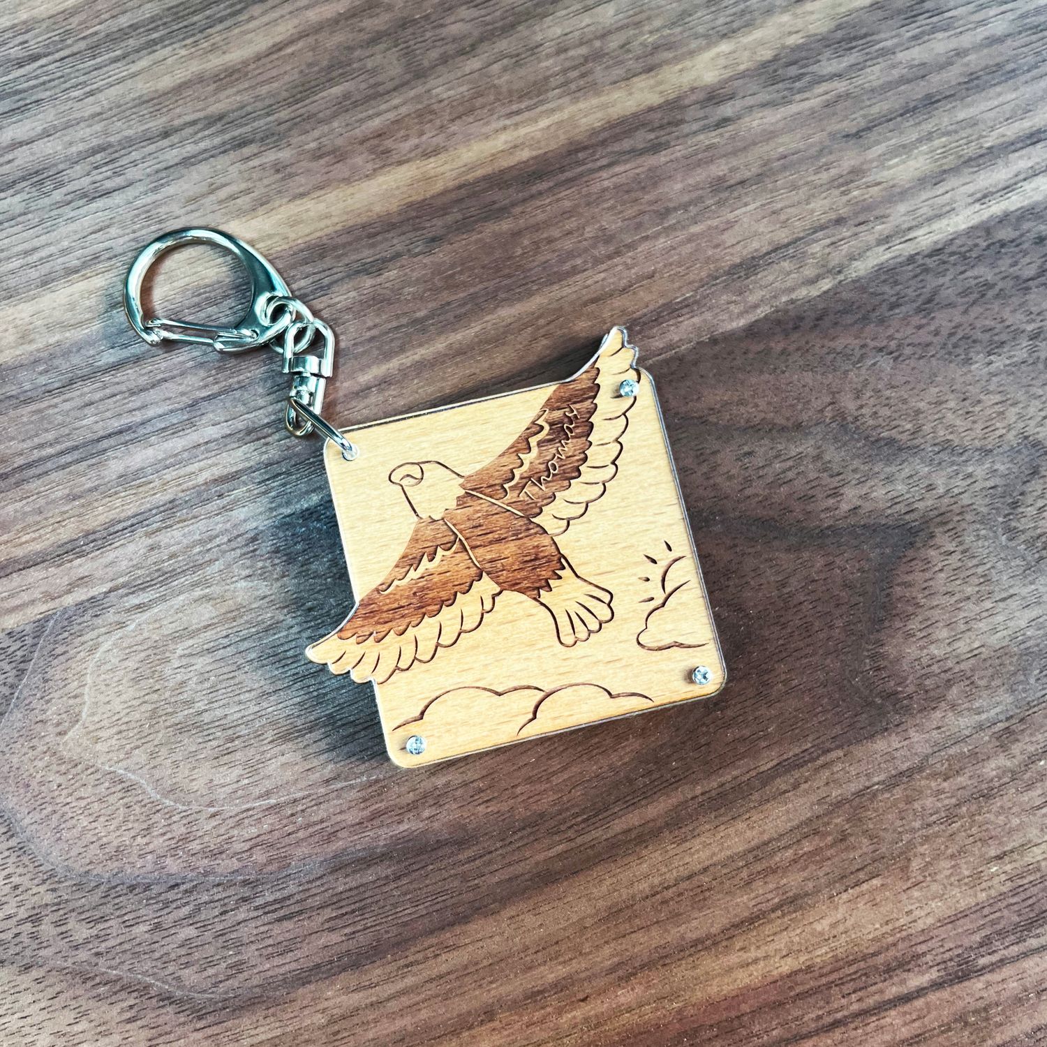 Soar like eagles 如鷹展翅匙扣