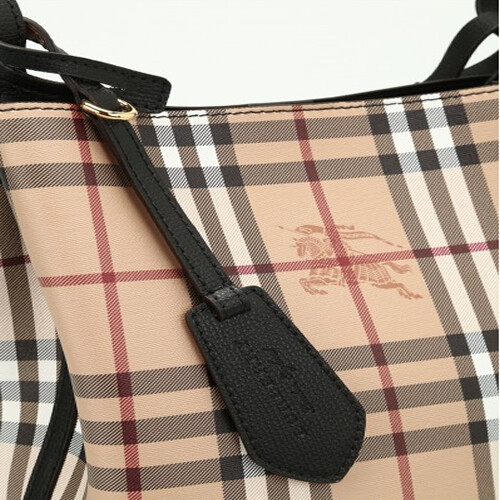 [Luxury City] Burberry Leather And Haymarket Check Crossbody Bucket Bag In Black Burberry-40571581