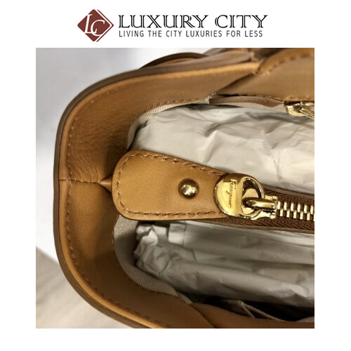 [Luxury City] Salvatore Ferragamo Camel Colour Shoulder Carry Bag 609280