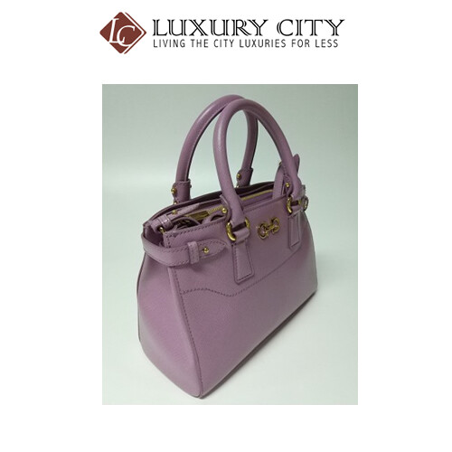 [Luxury City] Salvatore Ferragamo 21E428
