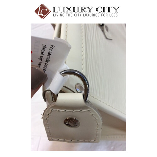 [Luxury City] Preloved Authentic Louis Vuitton EPI Madeleine PM Shoulder Bag White EPI Leather