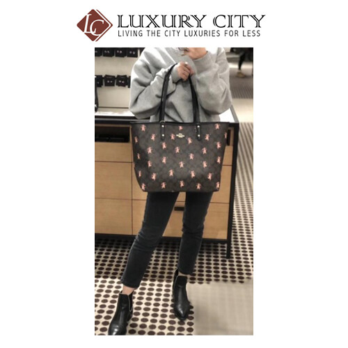 [Luxury City] Coach Reversible City Tote In Signature Canvas With Party Mouse Print Brown/Mahogany Coach-F80231