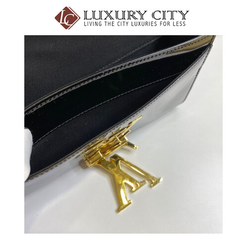 [Luxury City] Preloved Used Louis Vuitton Patent Leather Clutch