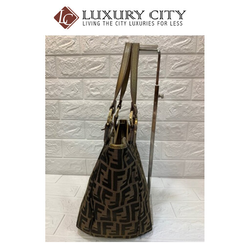 [Luxury City] Preloved Authentic Fendi Chef Small Shopper Tote