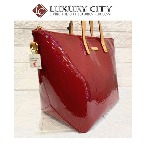 Preloved Louis Vuitton Patent Leather Shoulder Bag