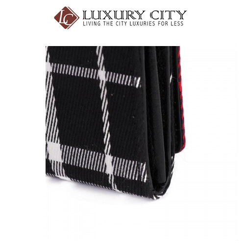 [Luxury City] Burberry Leather Trim Haymarket Check Wallet With Chain in Light Elderberry Burberry-40609781