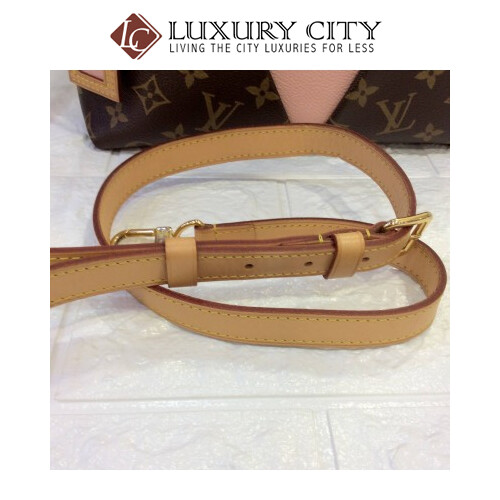 Preloved Louis Vuitton V Tote 2 Ways Carry Bag
