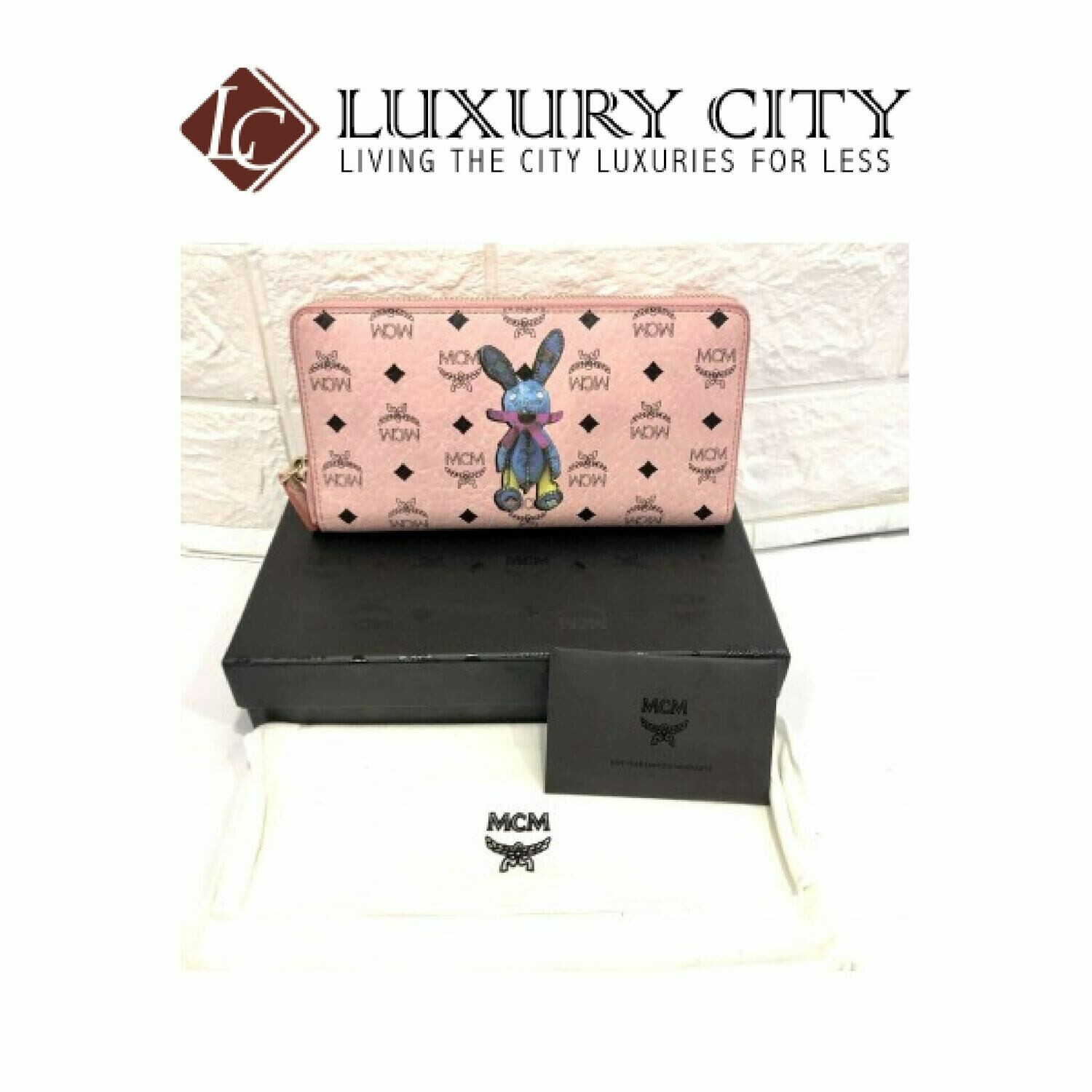 [Luxury City] MCM Rabbit Zip Around Wallet