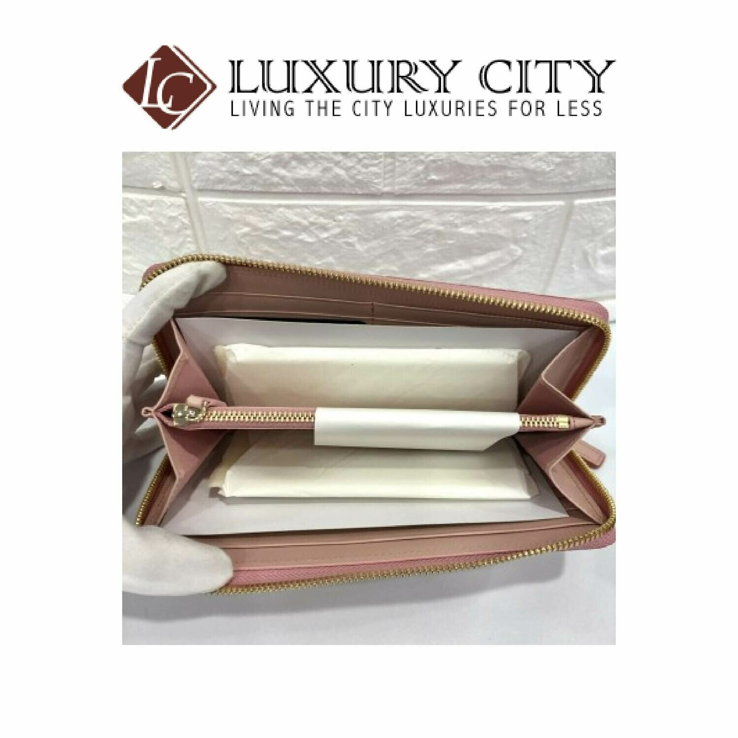 [Luxury City] MCM Rabbit Zip Around Wallet