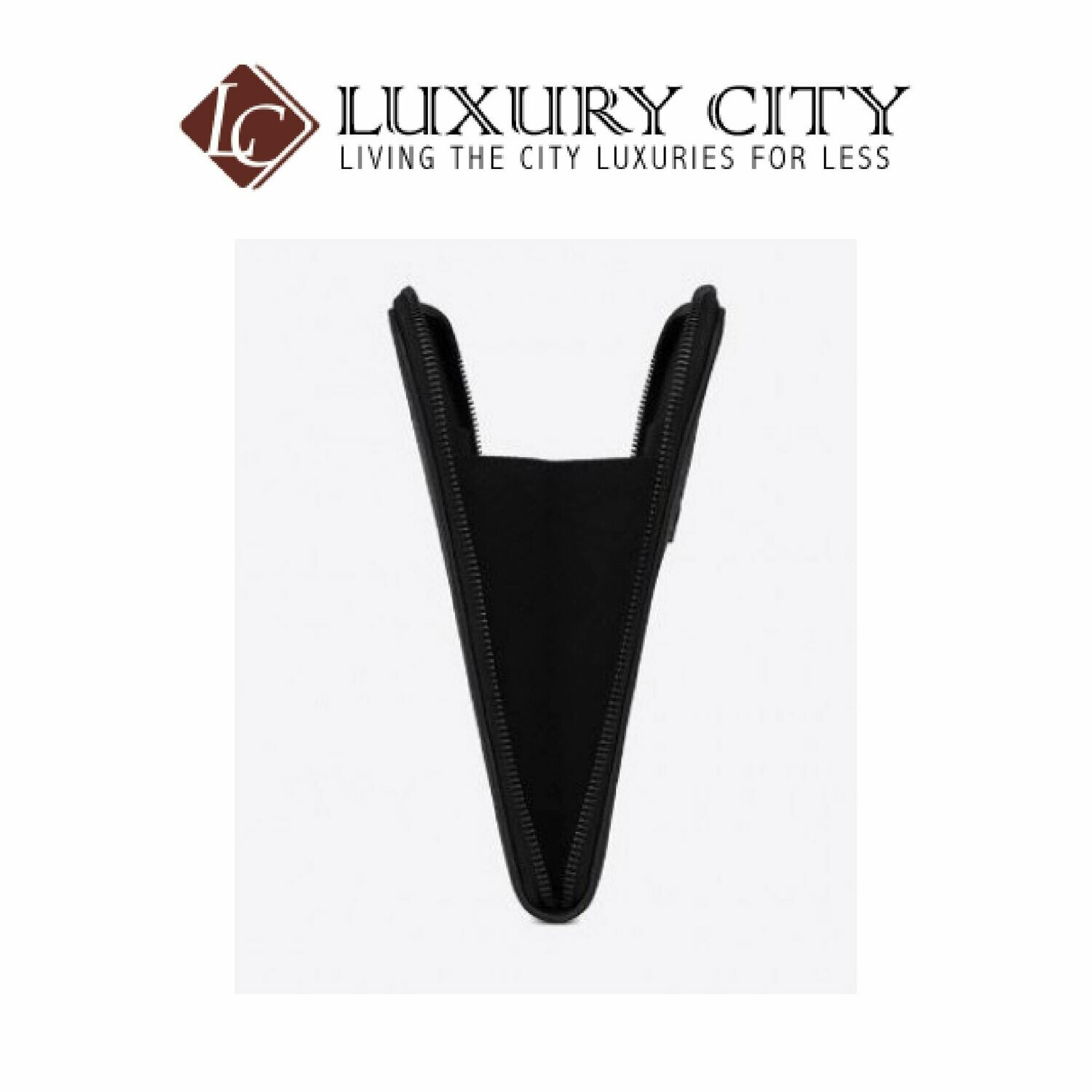 [Luxury City] Saint Laurent Monogram Tablet Holder In Crocodile Embossed Leather Black YSL-529862