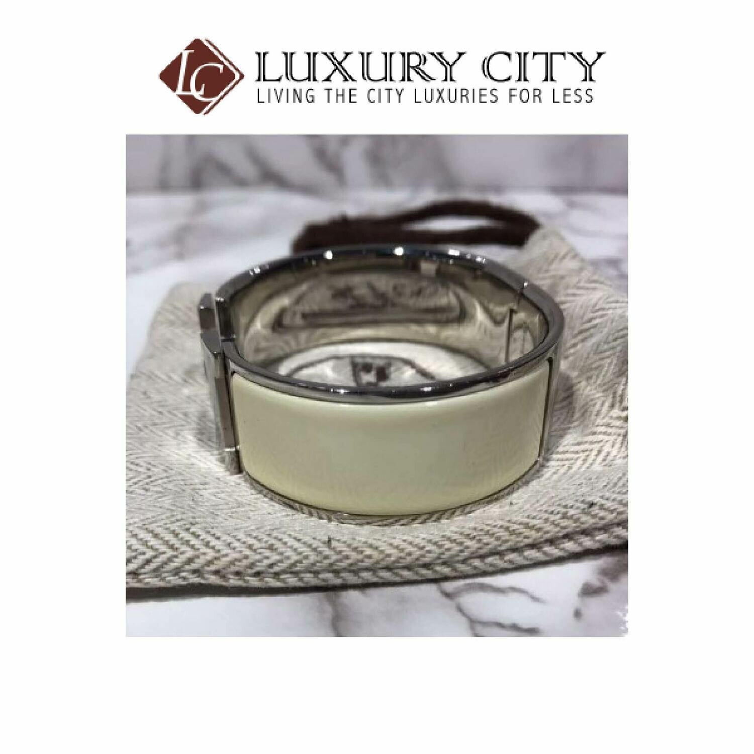 [Luxury City] Preloved Authentic Hermes White Chic Clac H Bracelet
