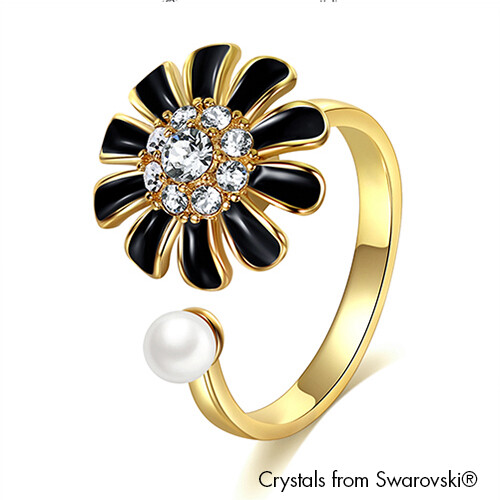 LUSH Daisy Ring