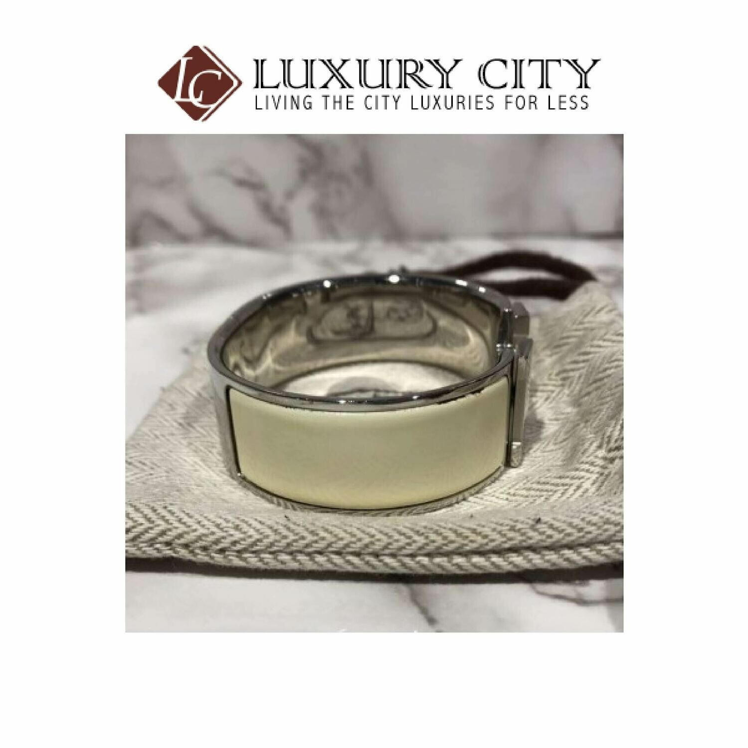 [Luxury City] Preloved Authentic Hermes White Chic Clac H Bracelet