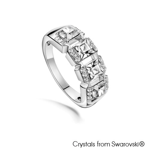 LUSH Mosaic Ring