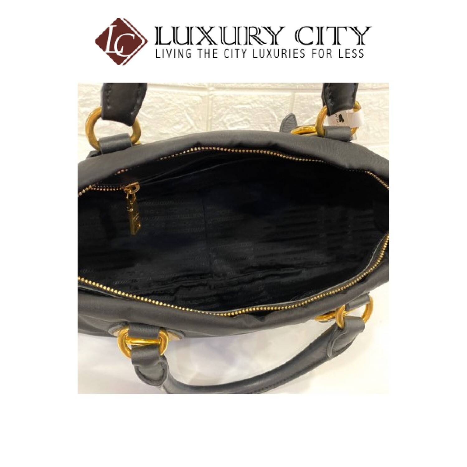 [Luxury City] Preloved Authentic Prada Handbag