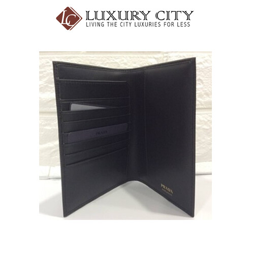 [Luxury City] Prada 1MV412 Leather Passport Holder