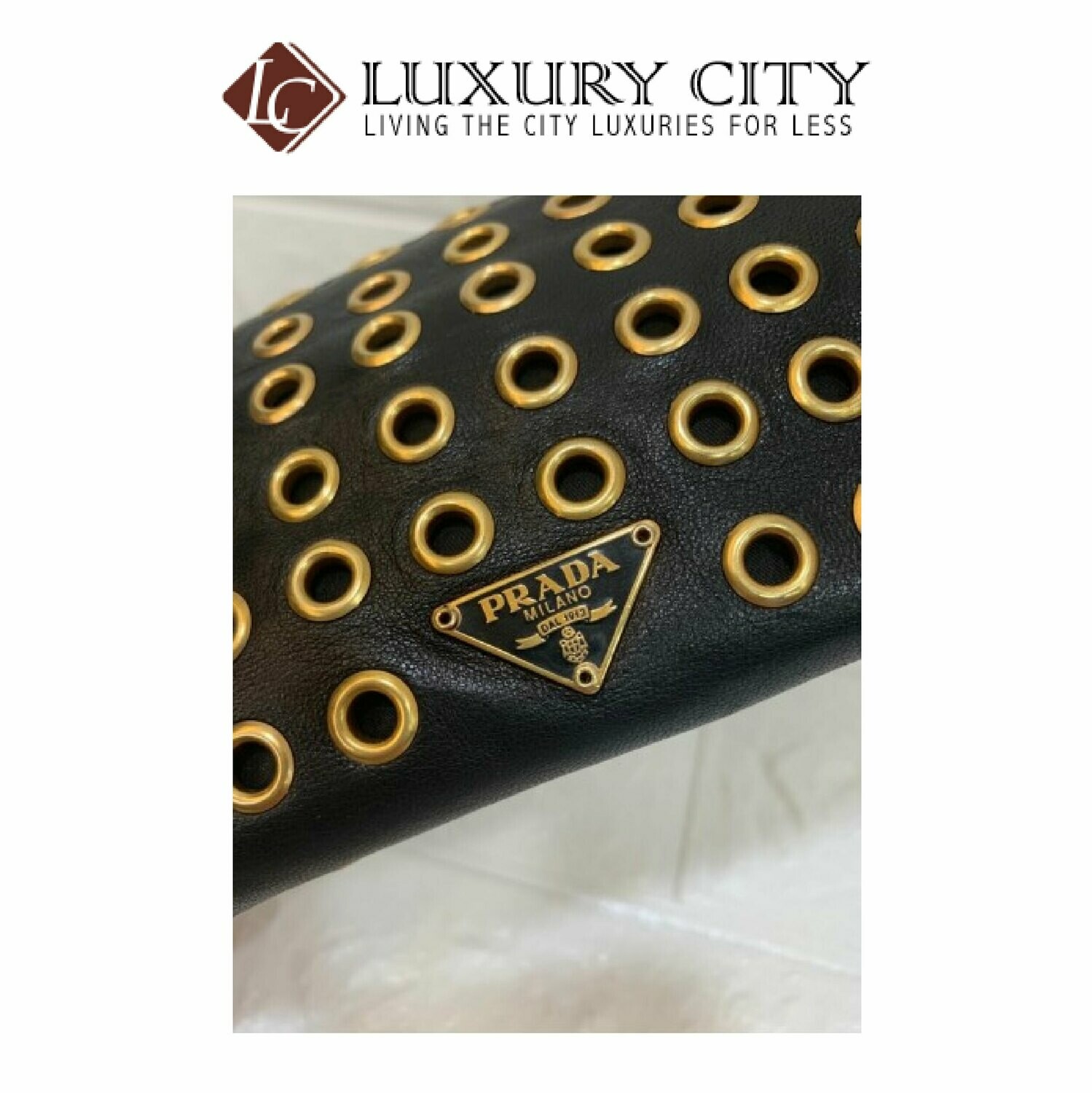 [Luxury City] Preloved Authentic Prada Punching Long Wallet