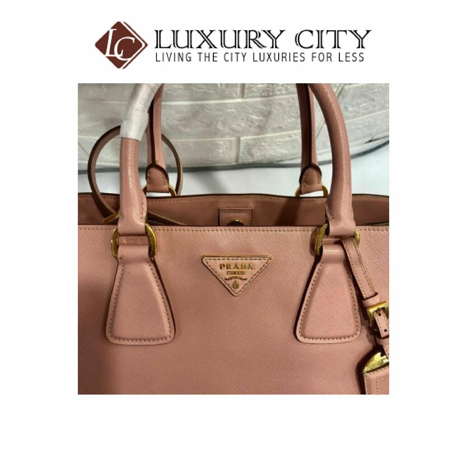 [Luxury City] Preloved Authentic Prada Saffiano Leather Handbag