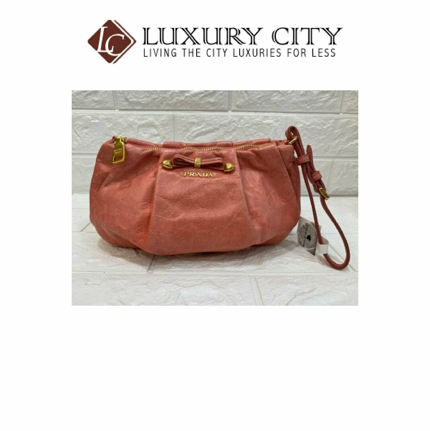 [Luxury City] Preloved Authentic Prada Wristlet