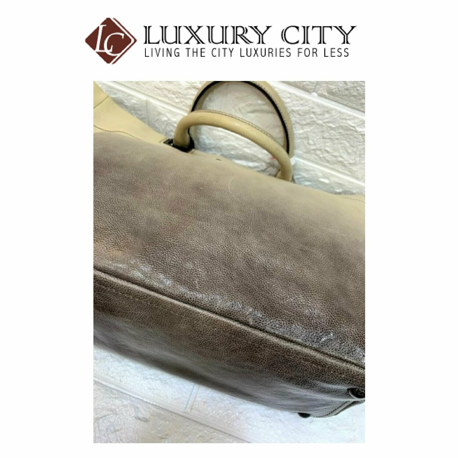 [Luxury City] Preloved Authentic Prada Handbag