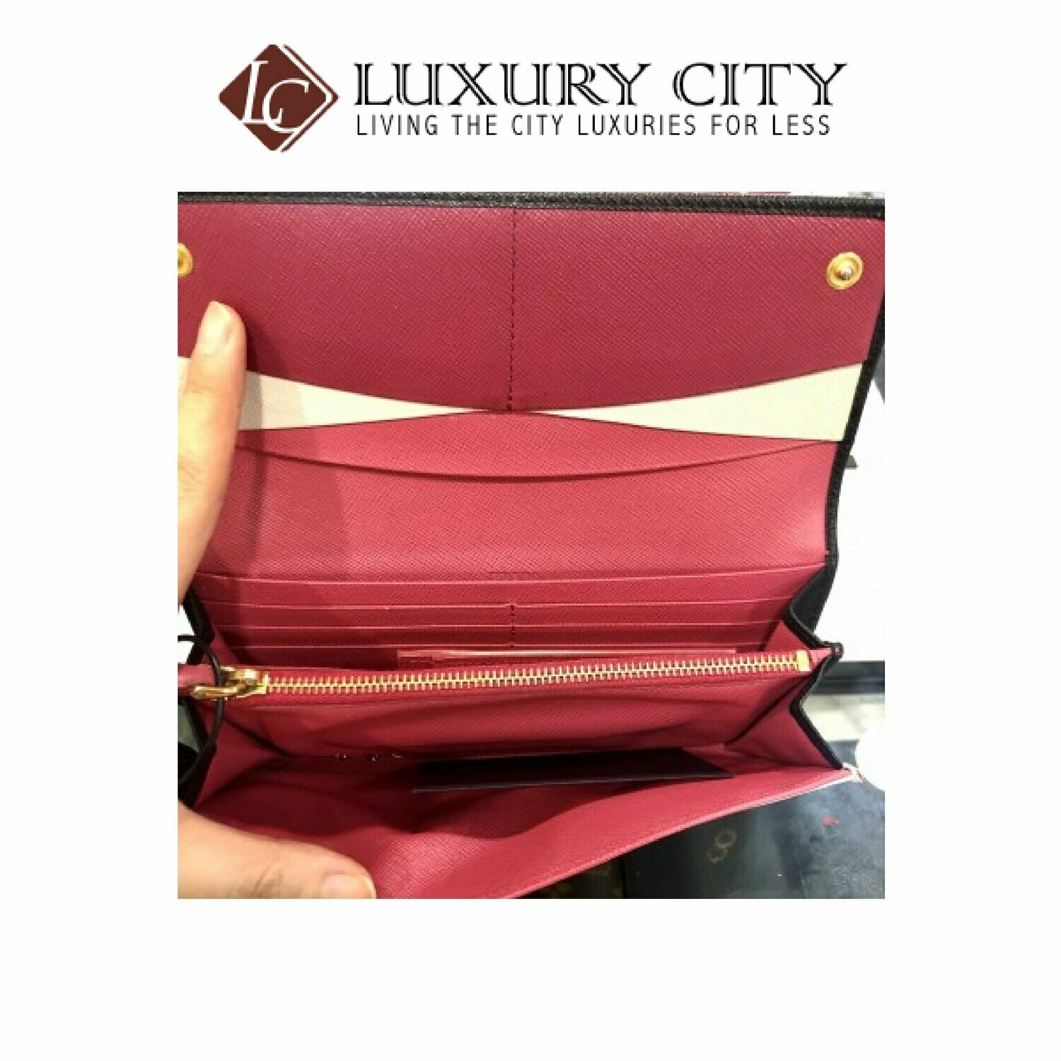 [Luxury City] Preloved Prada Saffiano Long Wallet