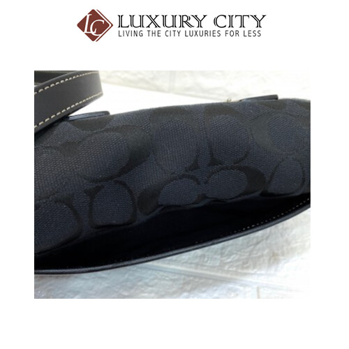[Luxury City] Preloved Almost Like New Coach Sling Bag